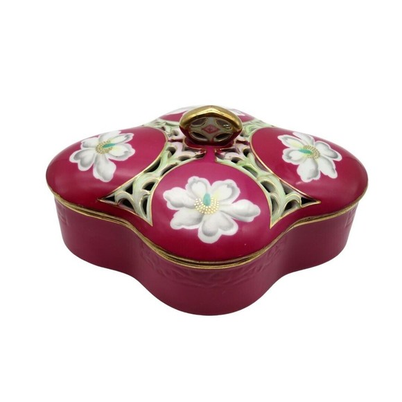 Vintage Ucagco Lidded Dish Ceramic Porcelain Jewelry Trinket Hand Painted Japan - Picture 1 of 9